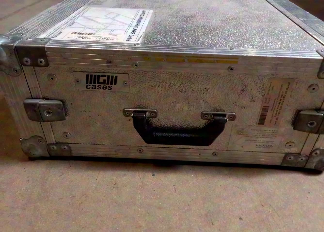 Alu Doubledoor 4HE Rack