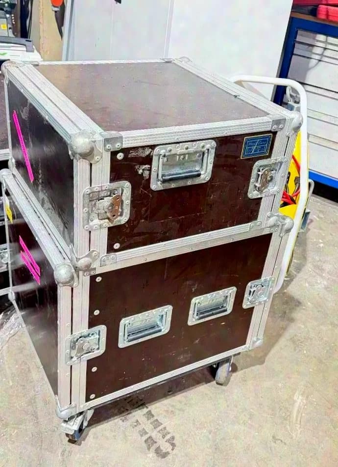 Bonne affaire rack d’amplis 6HE SET