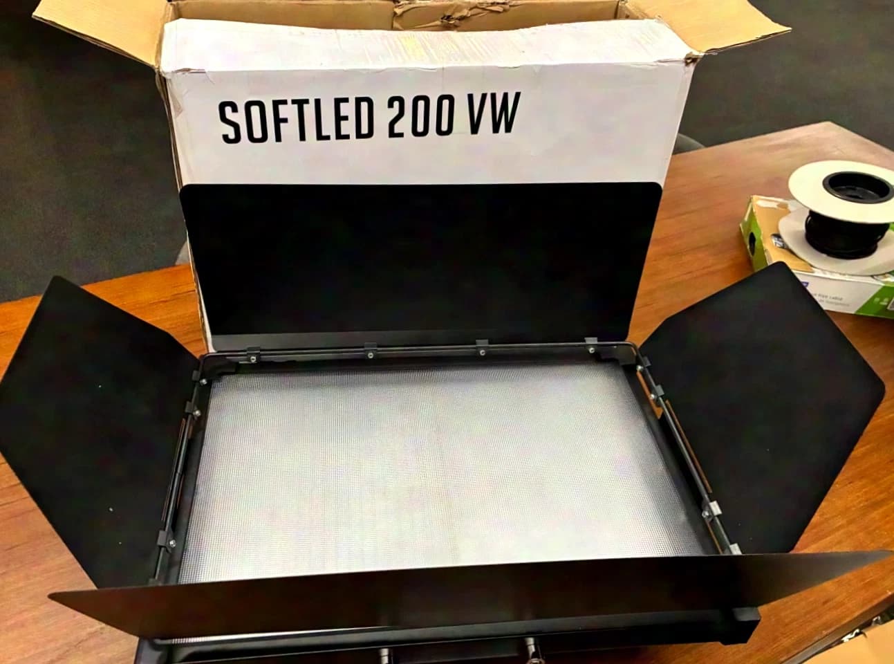 CLF Light Softled 200 VW