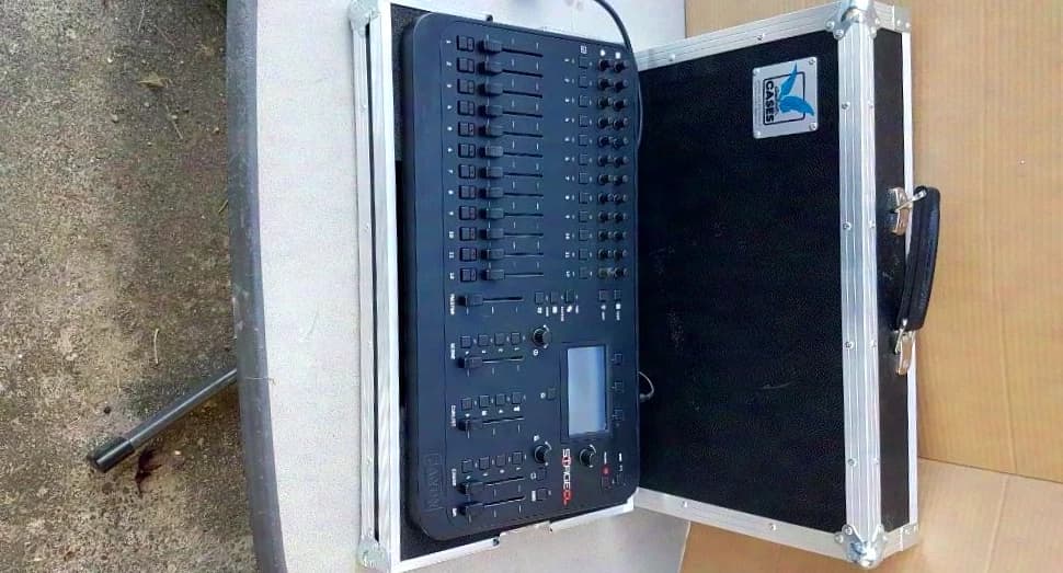Console DMX Jands Stage CL