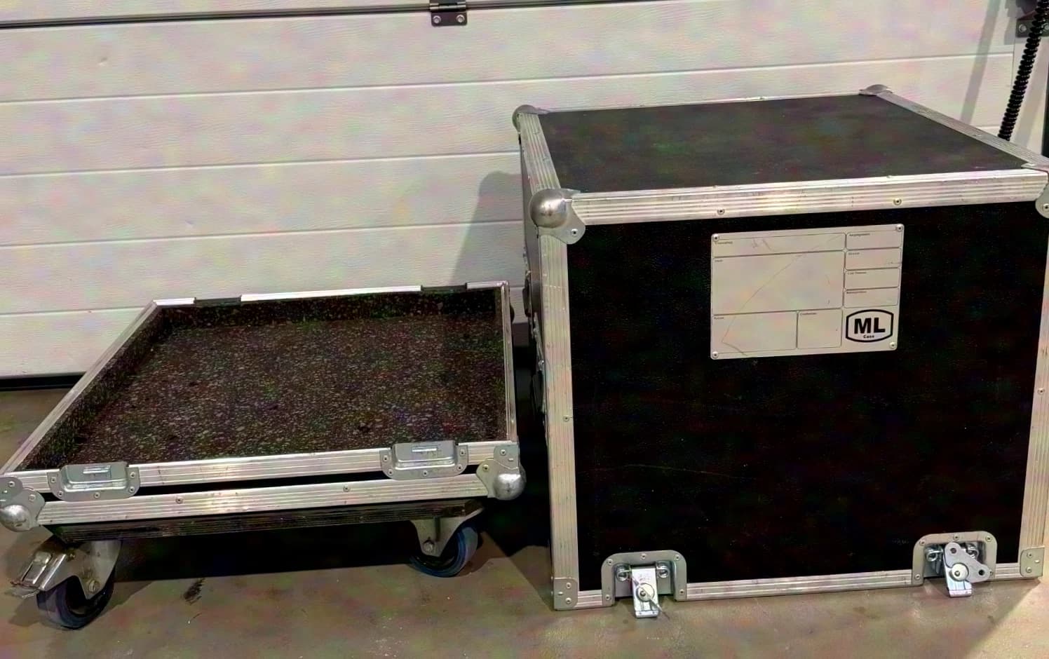 ML Case flight-case à capot sur roulettes