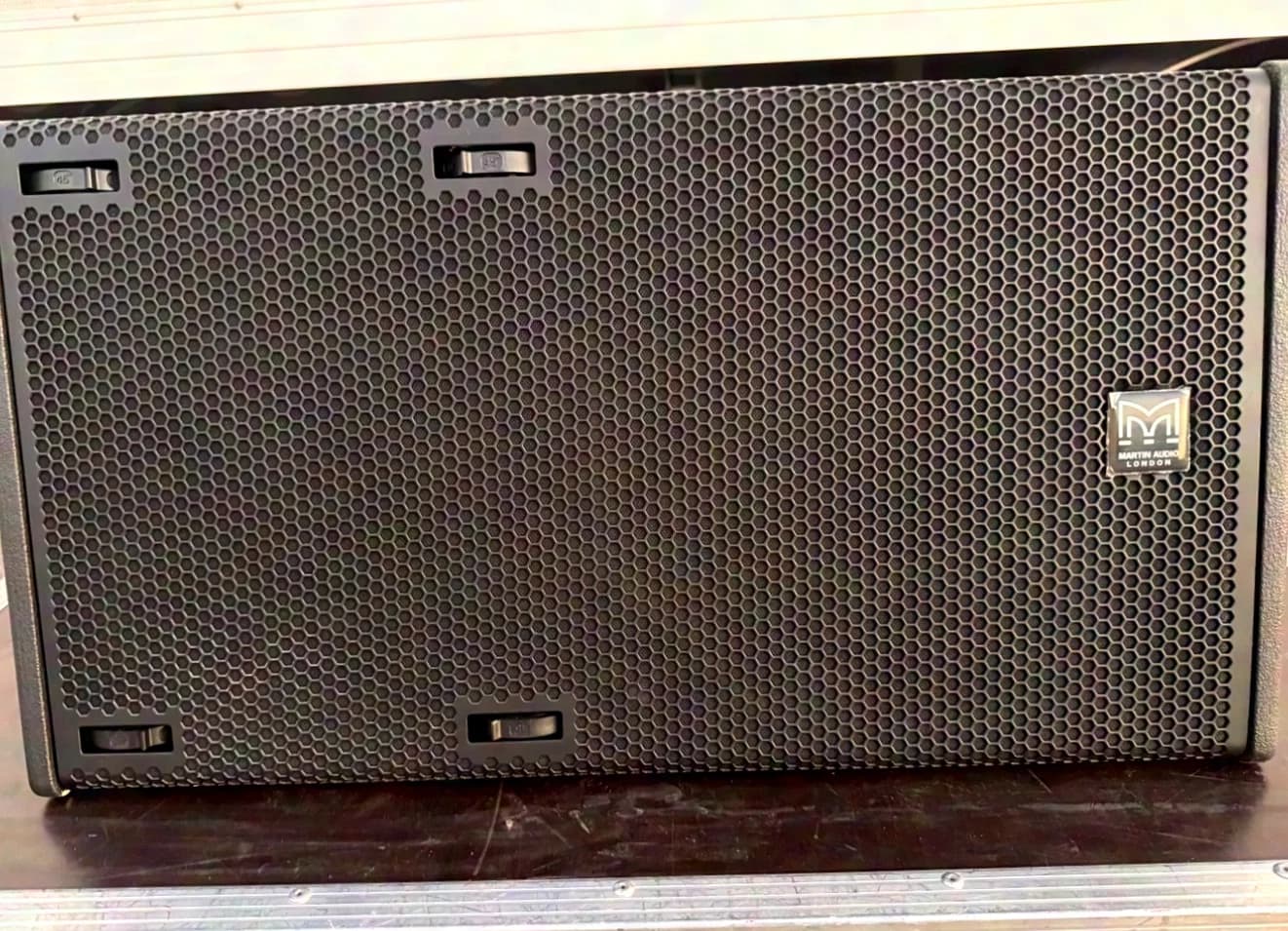 Martin Audio Torus T1230