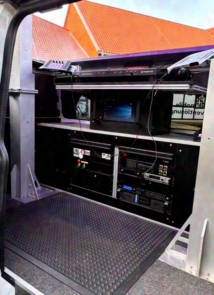 Scène événementielle mobile VW T5