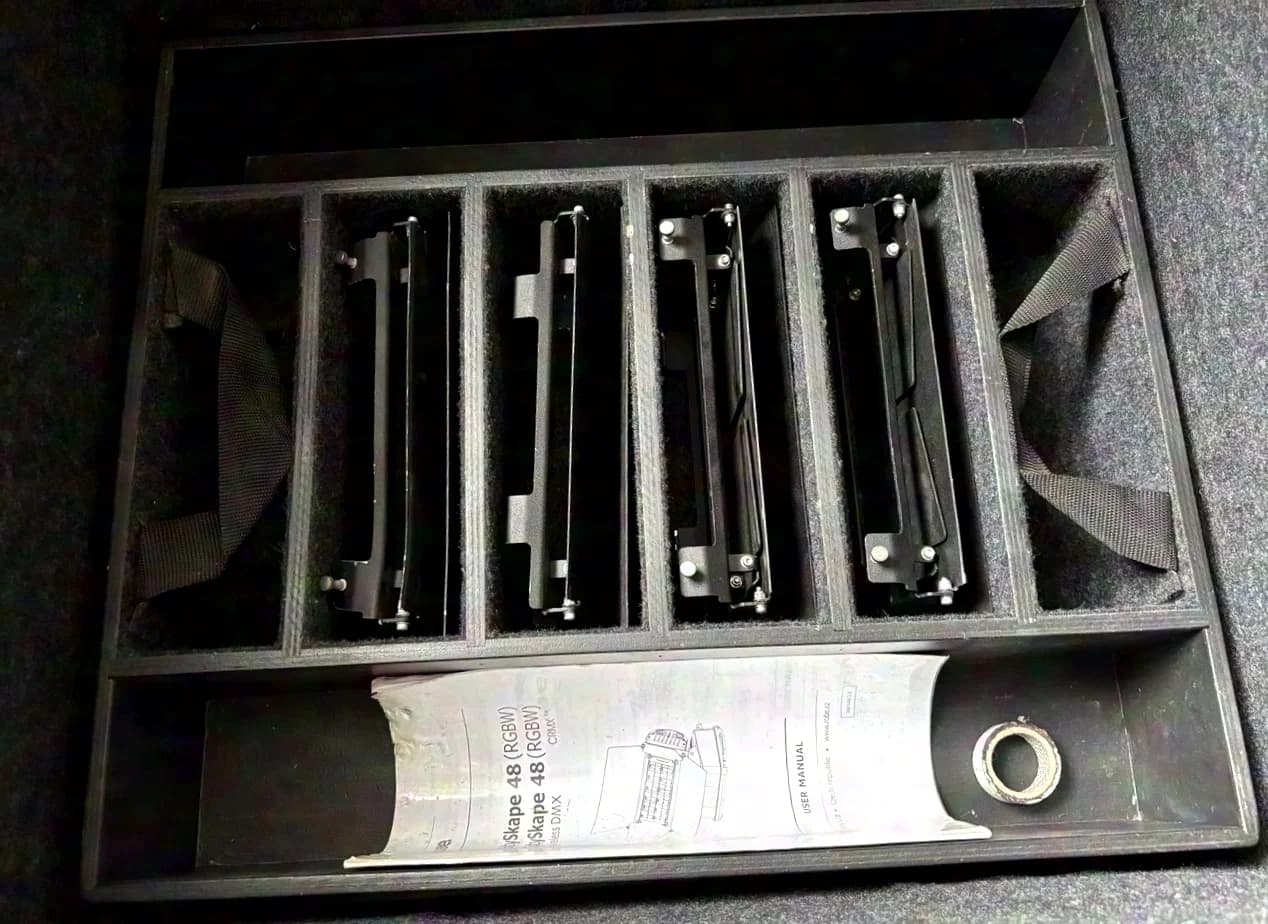 ROBE CitySkape 48 RGBW + Case
