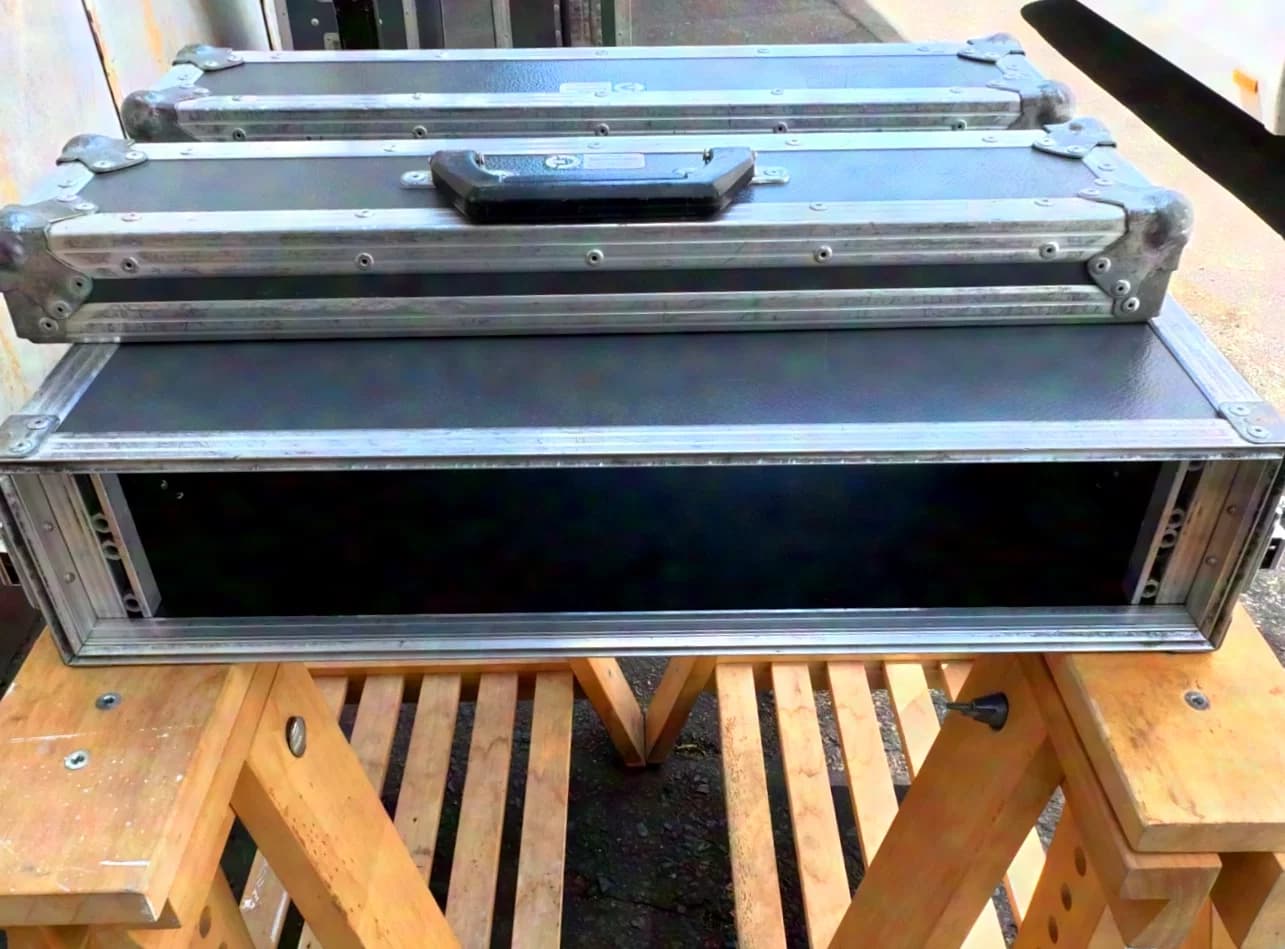 Überschall 19" Rack DD 2 HE