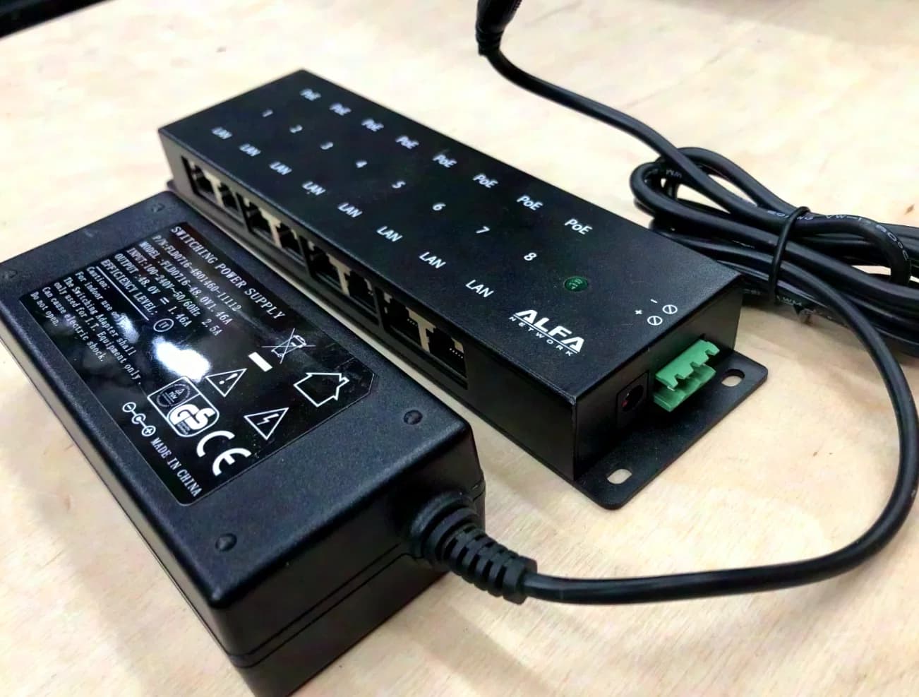 ALFA APOE08G Injecteur PoE