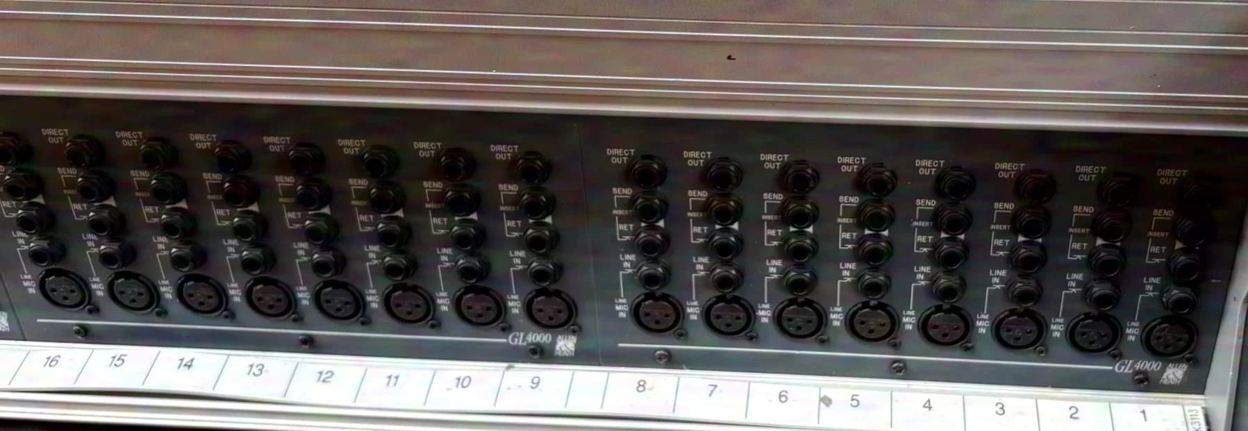 ALLEN & HEATH GL4000 Dual Function Audio Mixing Console
