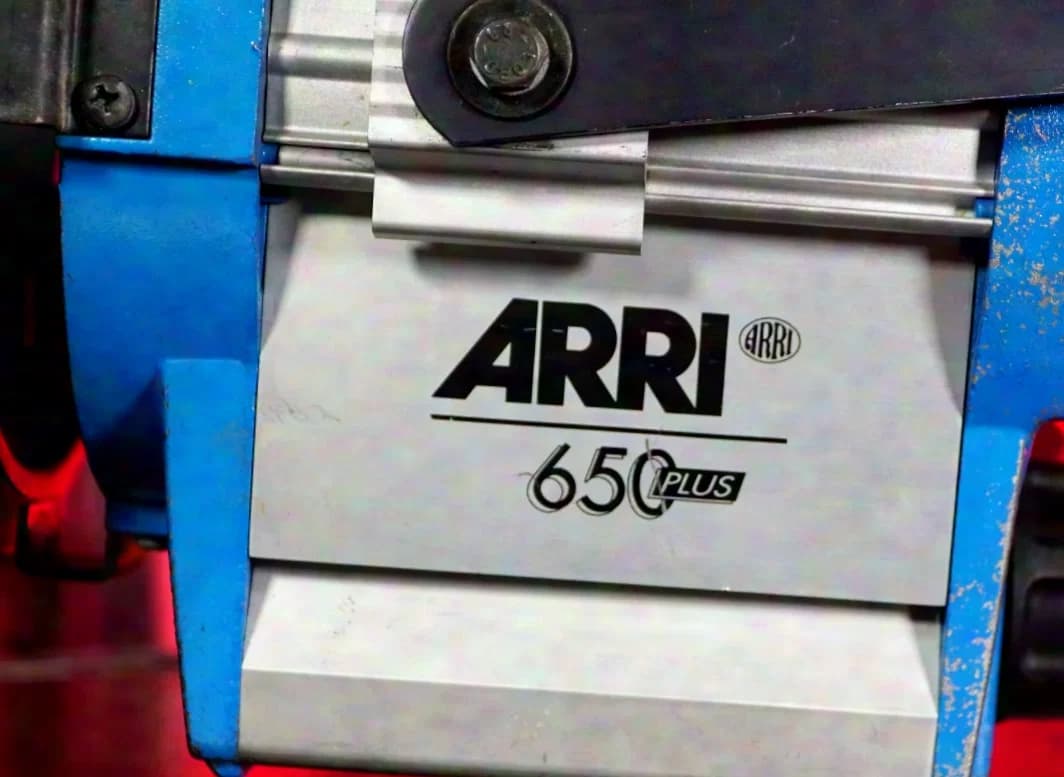 ARRI 650 Plus argent/bleu coffret 4 unités