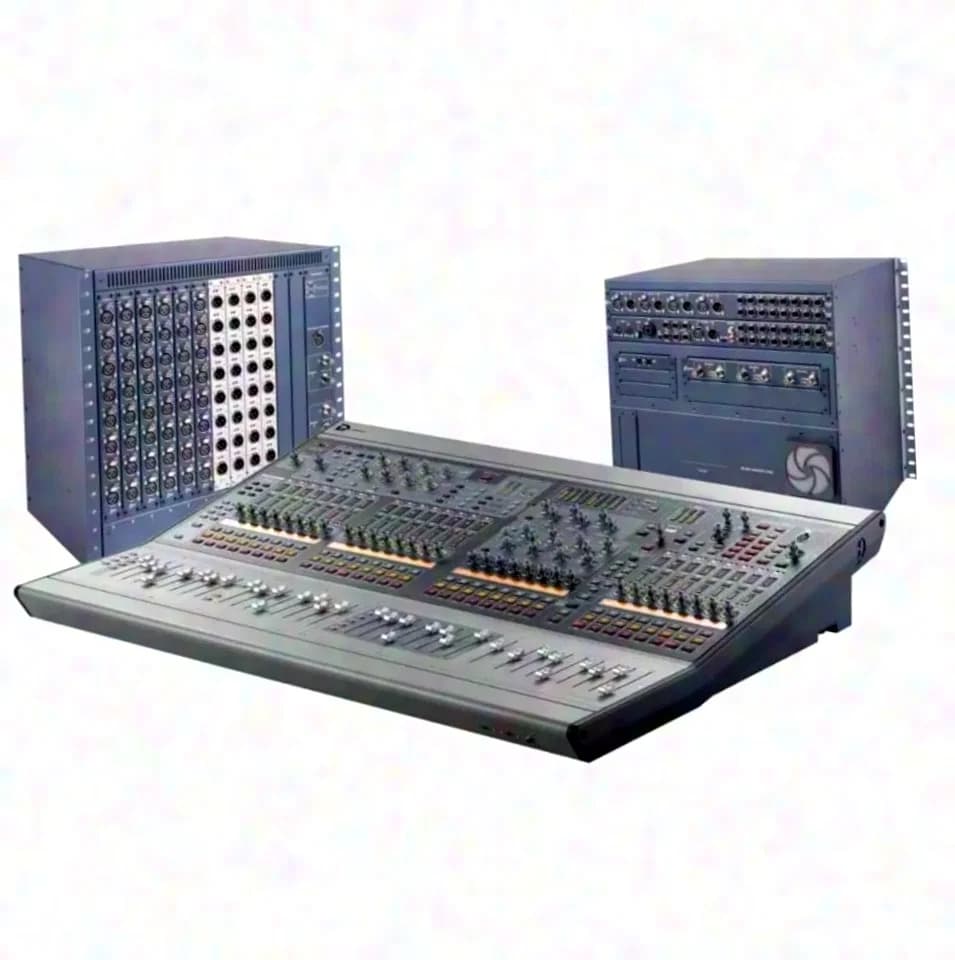 Console de mixage AVID Venue Profile
