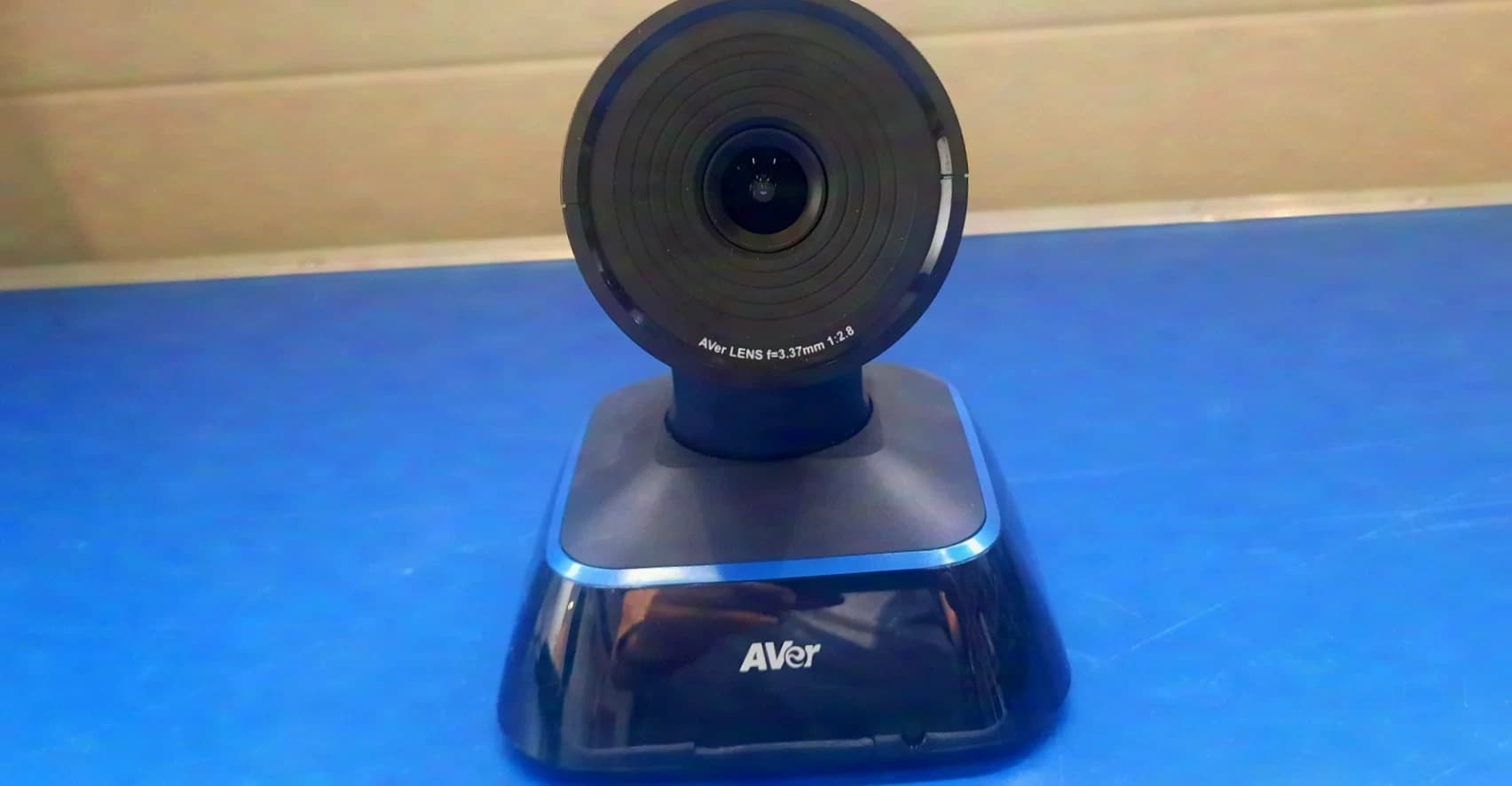 Système de visioconférence USB PTZ 4K AVer VC322