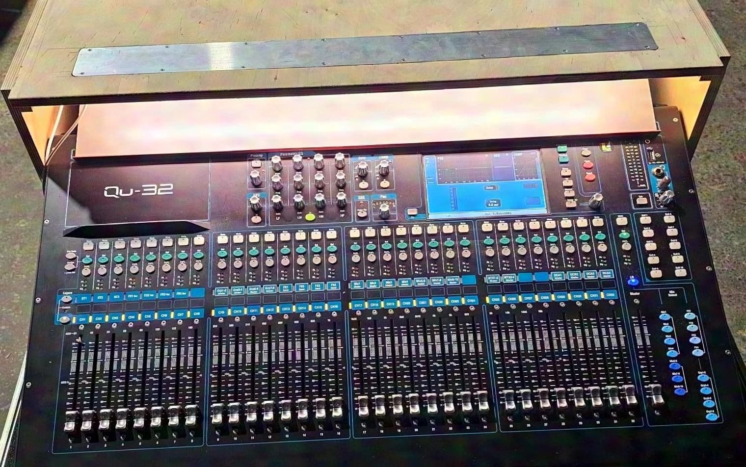 Allen & Heath Qu32