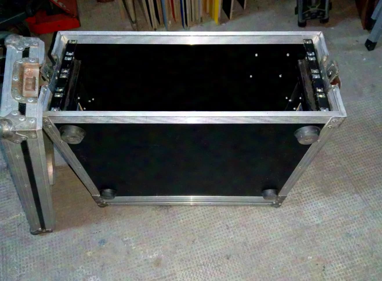 Amptown DD Double Doorcase 19" 4 HE