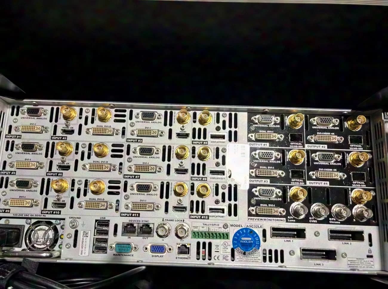 Analog Way Ascender 32 LE – 4K (Lite Edition)