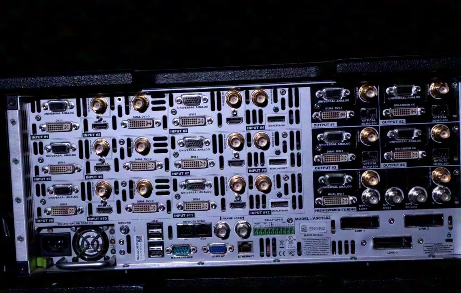 Ascender LE 16 - 4K d’Analog Way