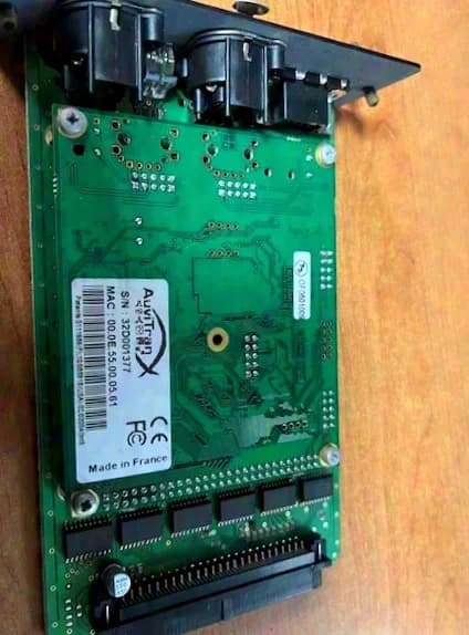 Carte d’extension Auvitran AVY16-ES Ethersound Mini YGDAI pour consoles Yamaha