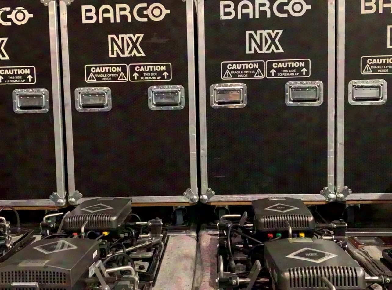 BARCO NX6 LED-Tiles, 110 unités disponibles