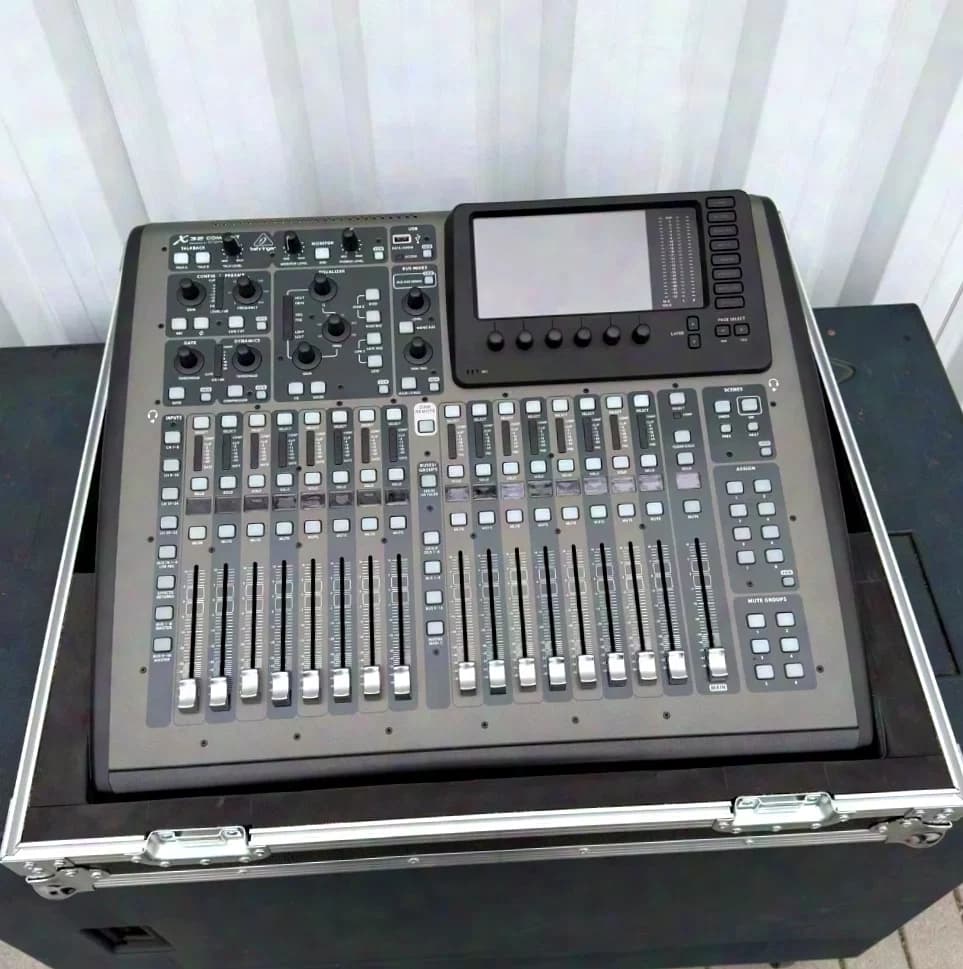 Behringer X32 Compact Digital Mixer