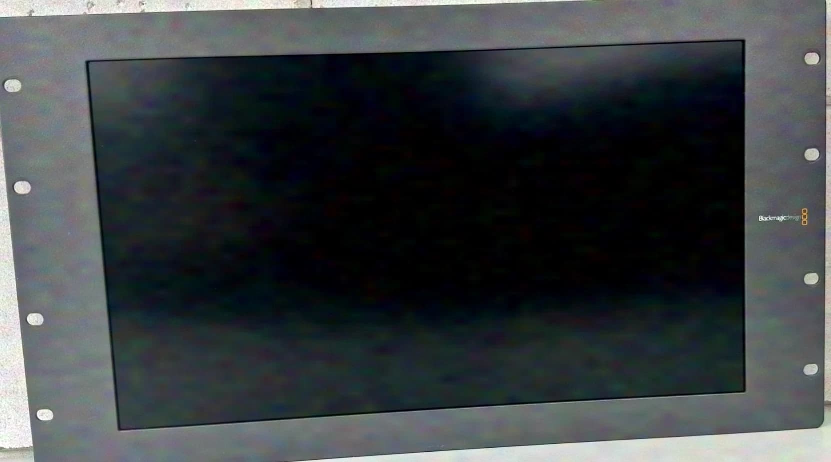 Blackmagic SmartView HD Moniteur de diffusion Full HD