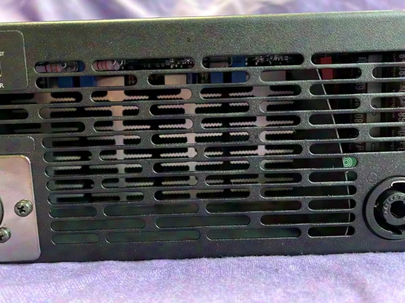 CAMCO Tecton 32.4 en excellent état