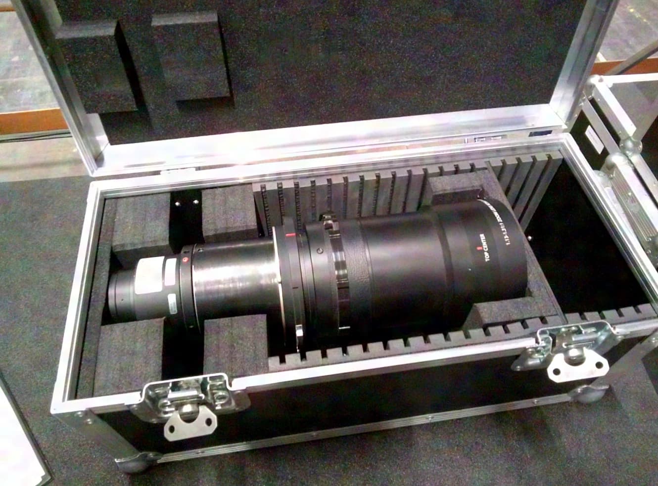 CHRISTIE® HB-Lens | 1,13-1,31:1