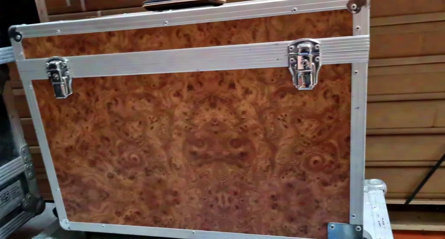 Case, trolley pour projecteurs, marron, dimensions extérieures : 550x240x390 (intérieures :520x210x340)