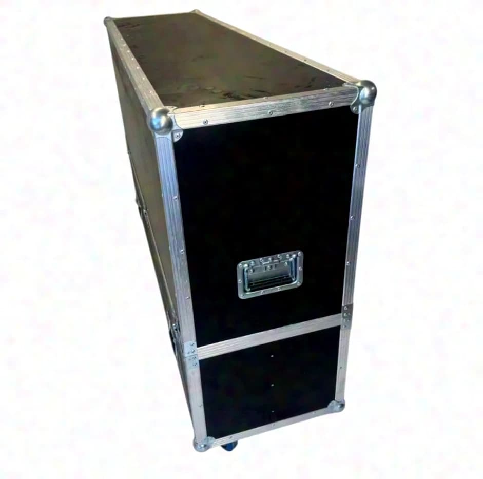 Casebase TV 32″ réglable