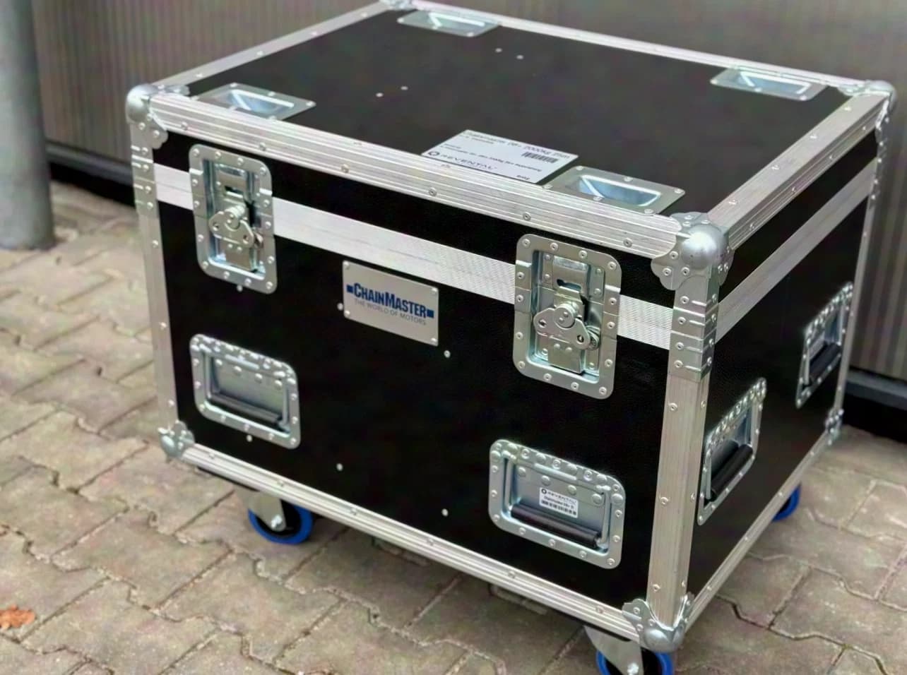 Chainmaster D8+ 2000kg Ultra 25m double brin (50m) avec Flight-case Amptown