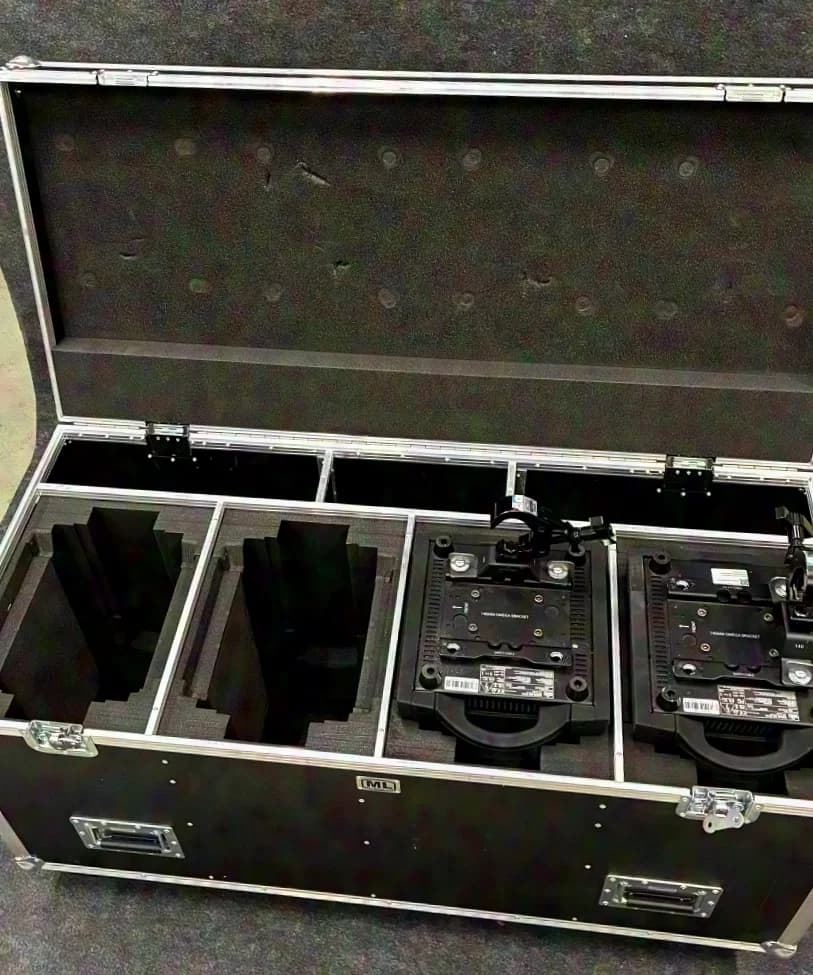 Chauvet Professional R3X 37x 25W LED Washlight Set de 12