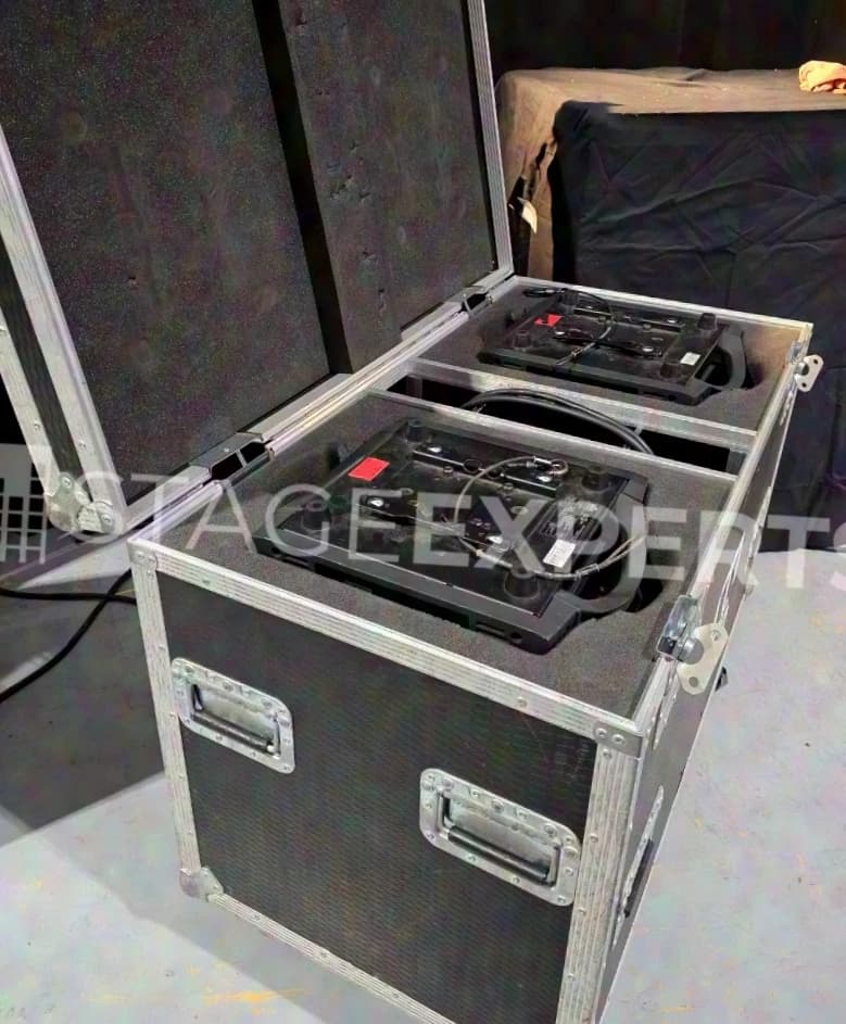 Chauvet Rogue R2 Spot x 14