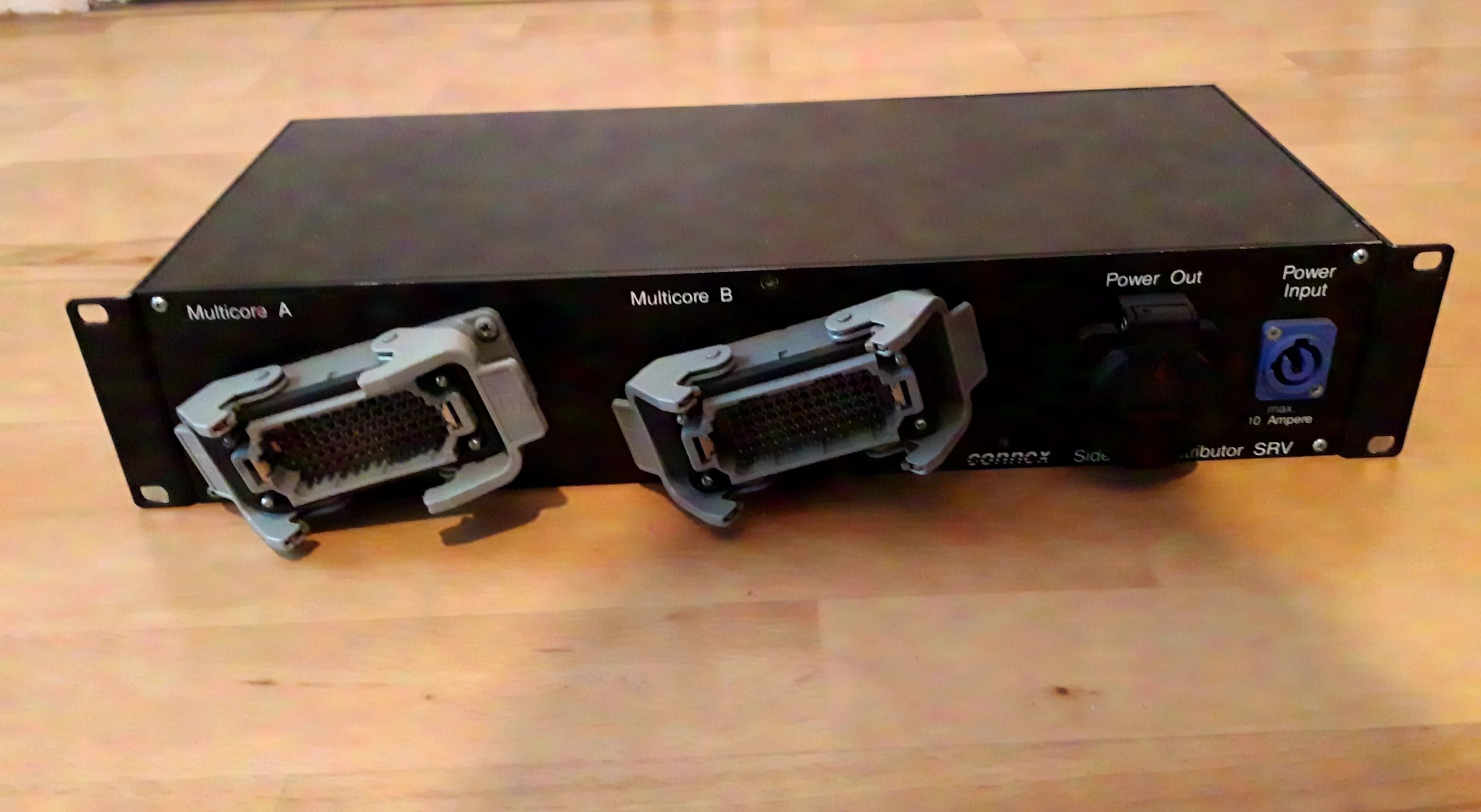 Connex SRV-48 19" Solution rack 2x 24 Ch. Harting (HAN72) - jack (symétrique) + 230V entrée/sortie (#1)