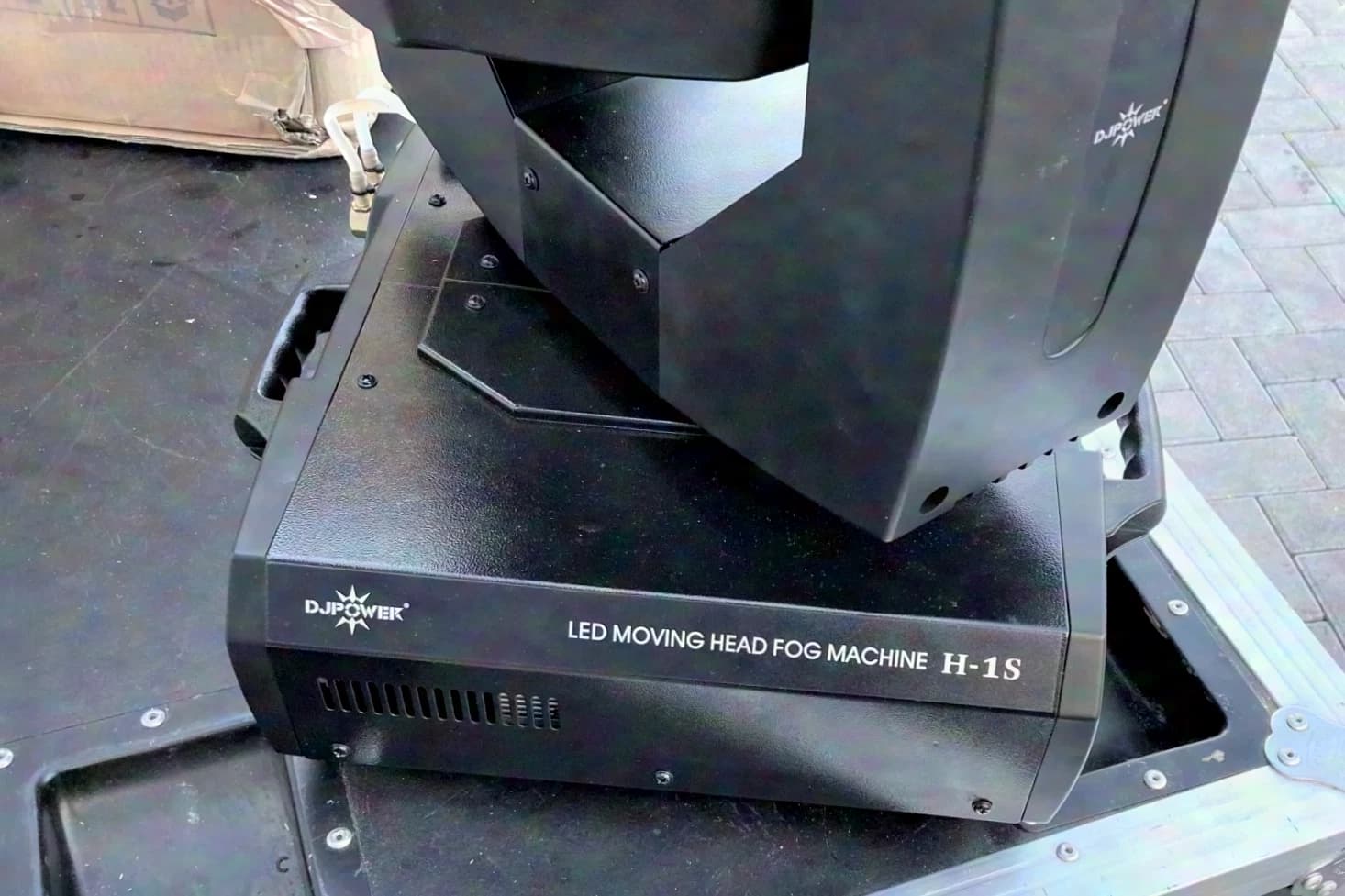 DJ Power H-1S 1500W Machine à fumée et Moving Head DMX LED