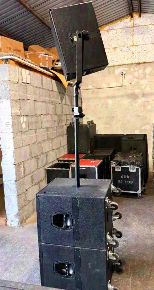 Ensemble D&B Q 2x Q7, 4x Q-sub, 2x D12