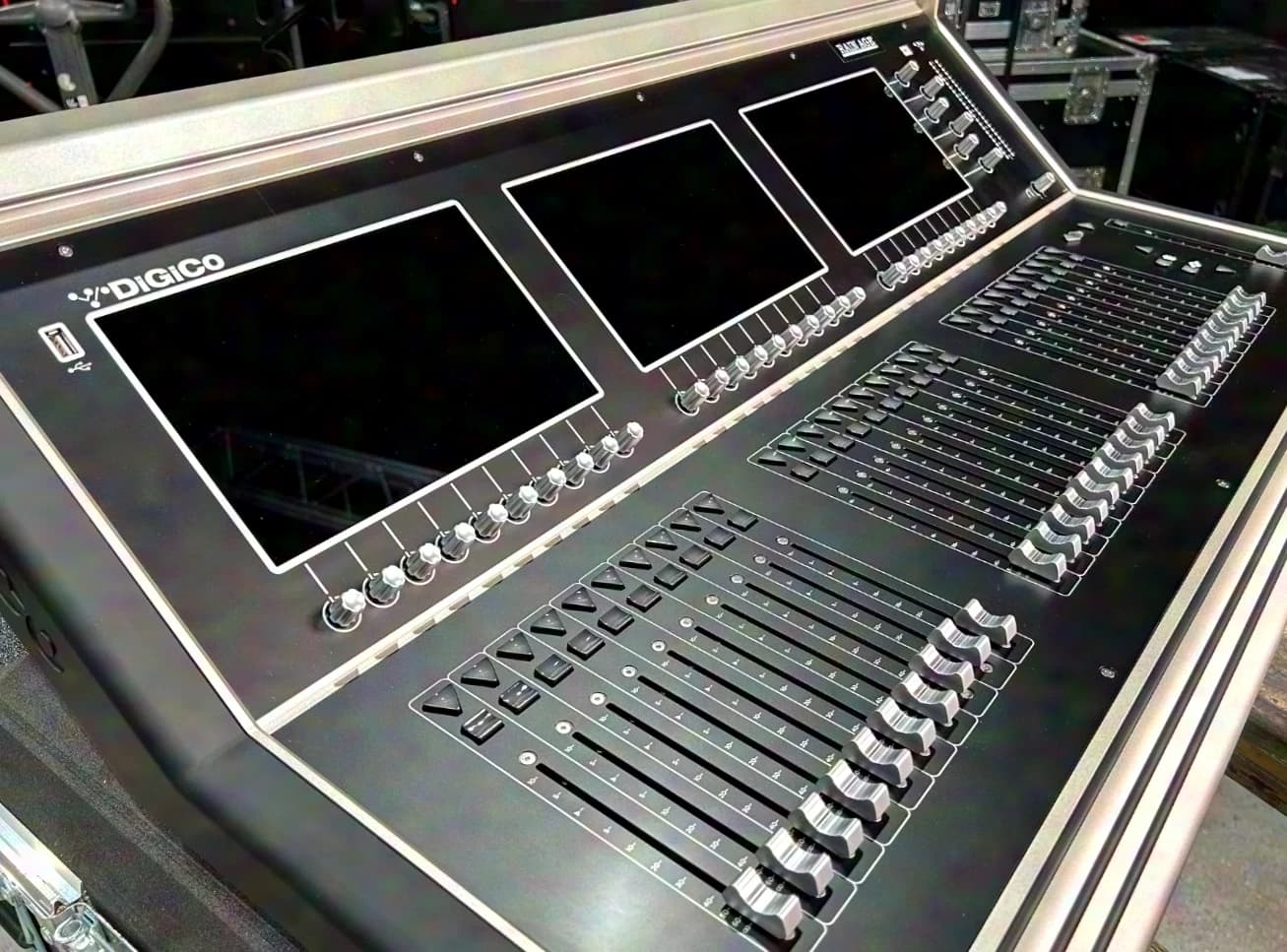 DiGiCo DiGiCo S31 incl. Case d’origine