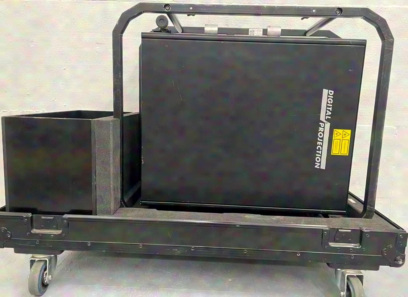 Digital Projection HIGHlite Laser 11K 11000 ANSI Lumen 1920 x 1200 WUXGA 3-Chip-DLP Laser Phosphor (12 Month Warranty)