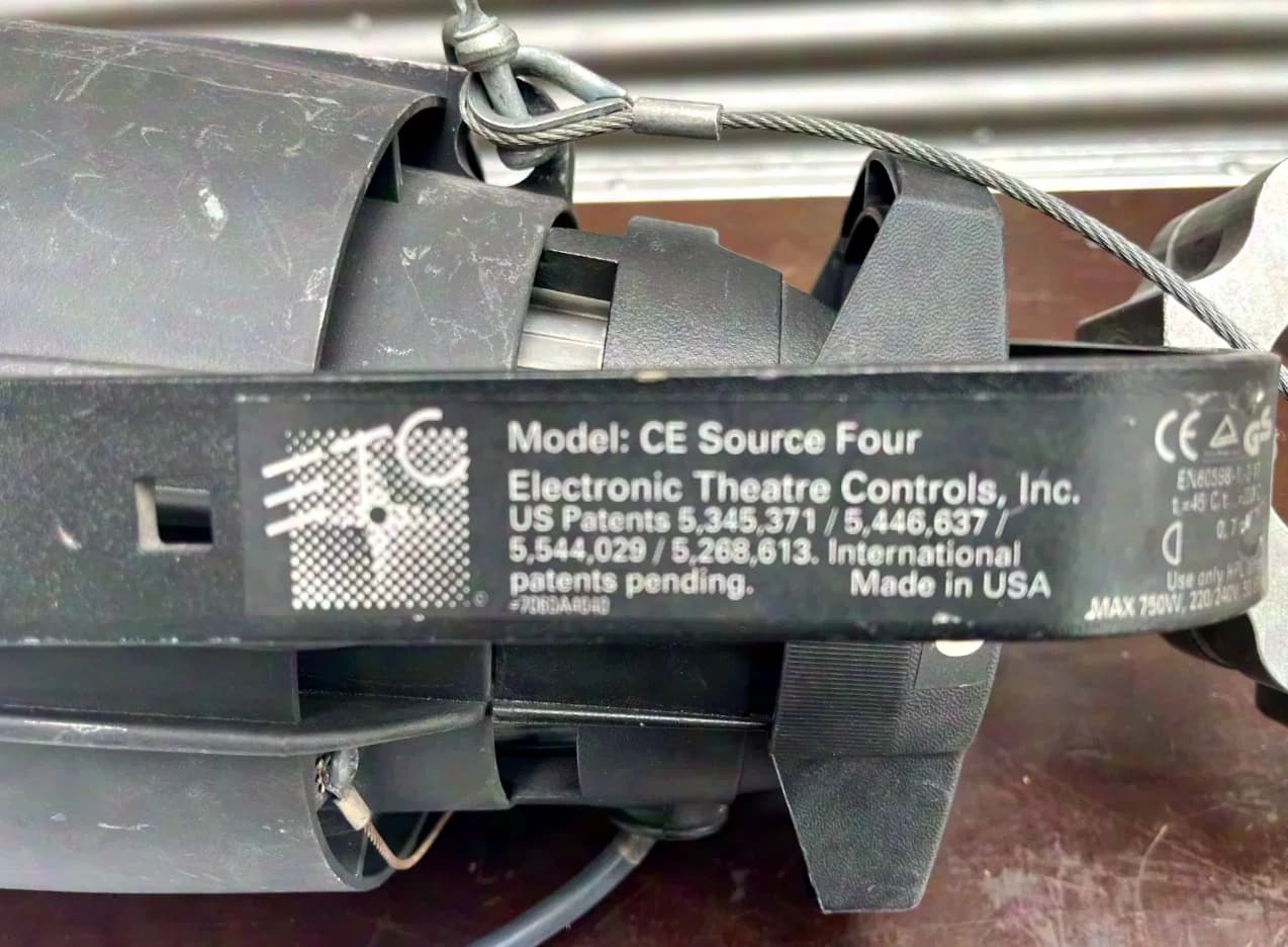 ETC ETC Source 4 Zoom 25° - 50°
