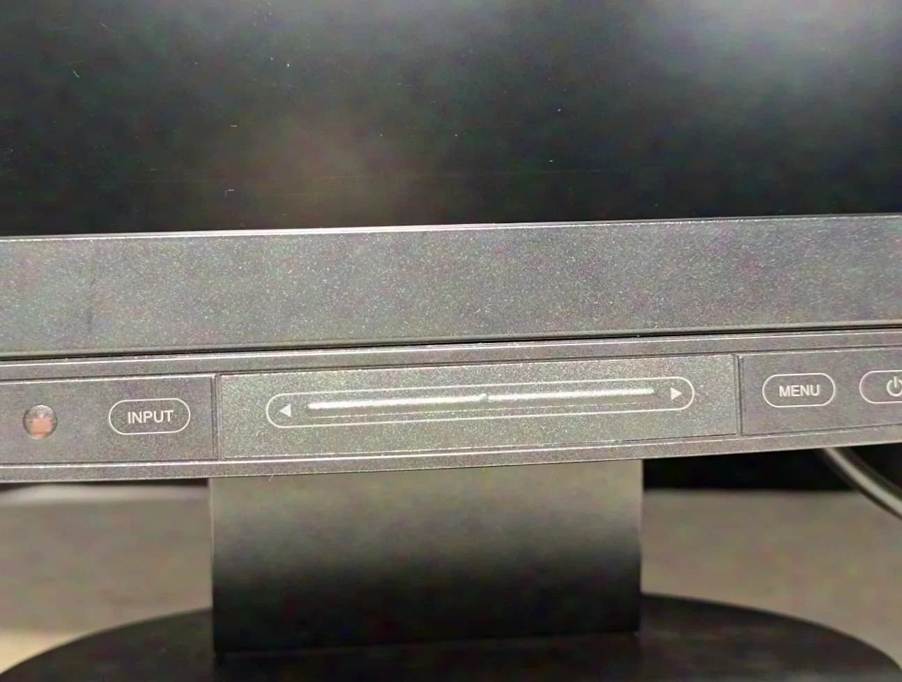 Eizo HD2442W 24"TFT, 16:10, 1080i/p, 2x HDMI, 1x DVI, 1x VGA