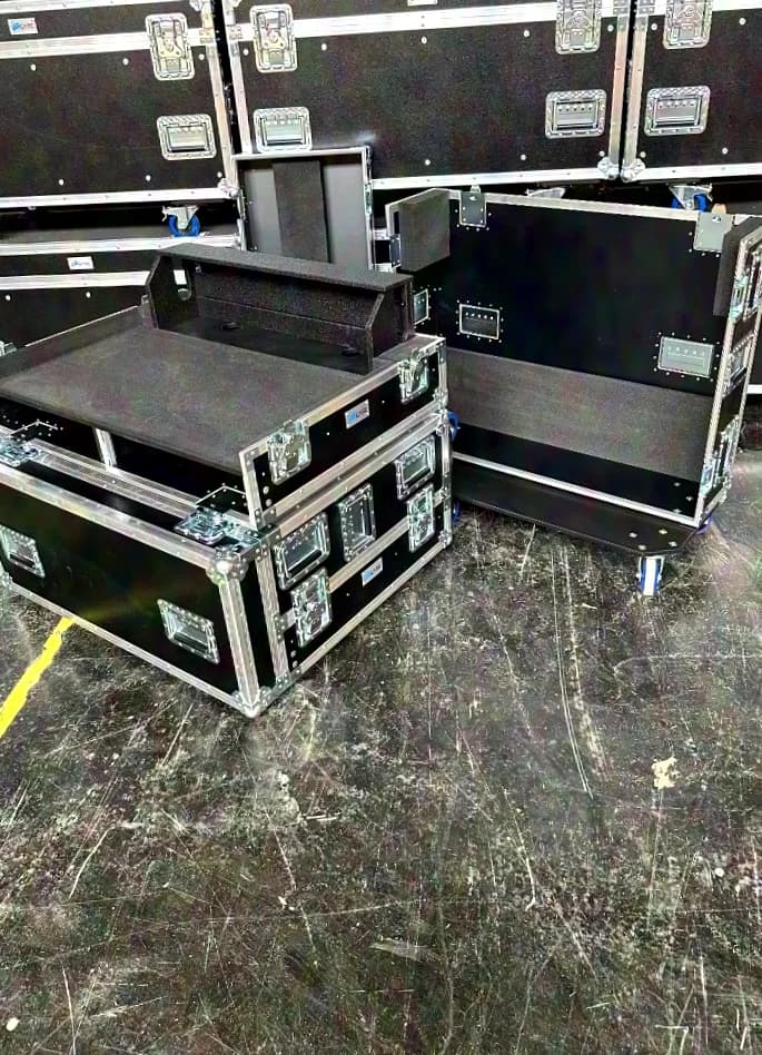 GT-Case flight-case à capot, 3 parties, pour Allen & Heath Avantis + soubassement 2 HE