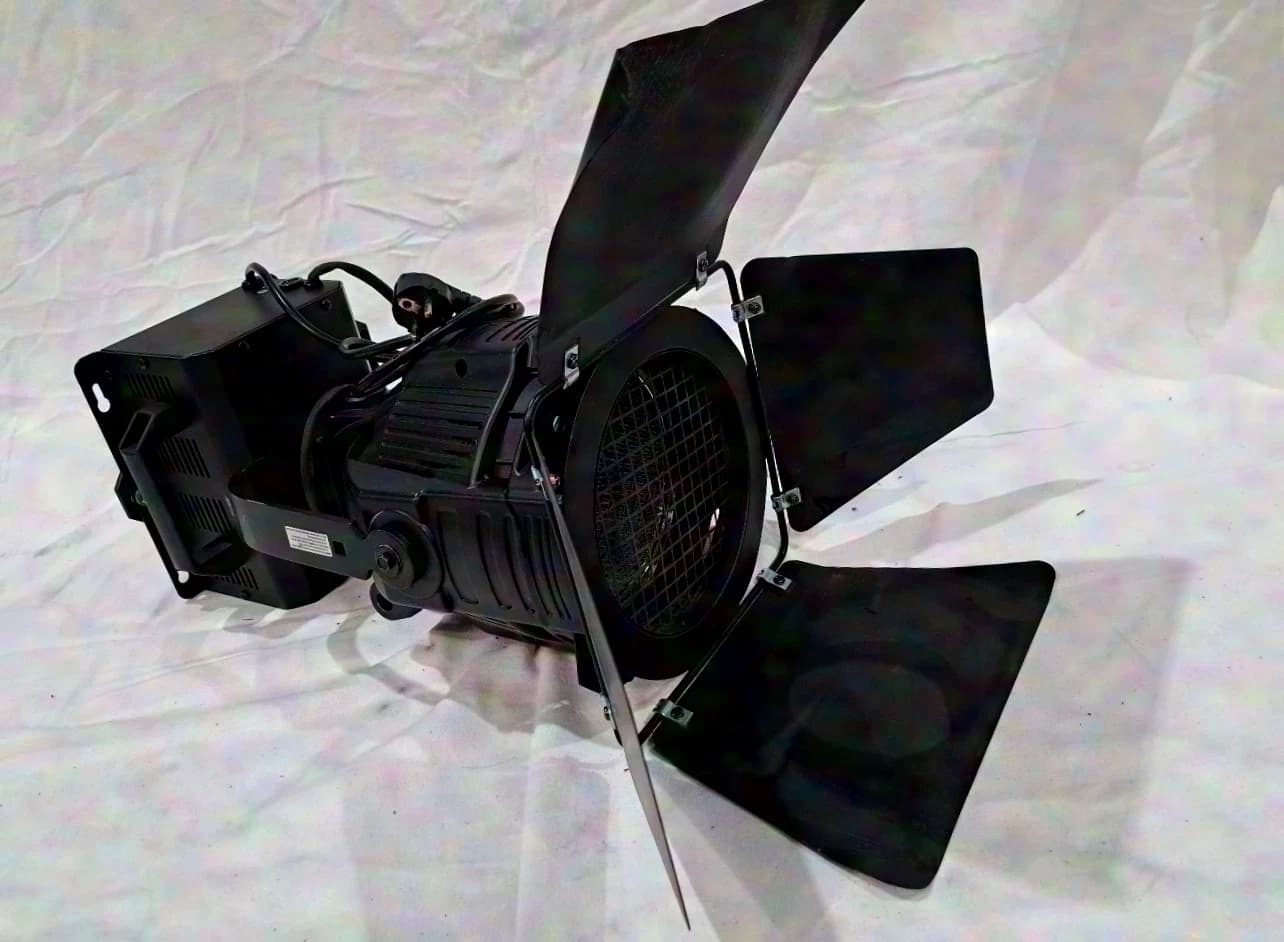 Projecteur PAR de studio HQI, Varytec MSR PAR 575 noir & argent