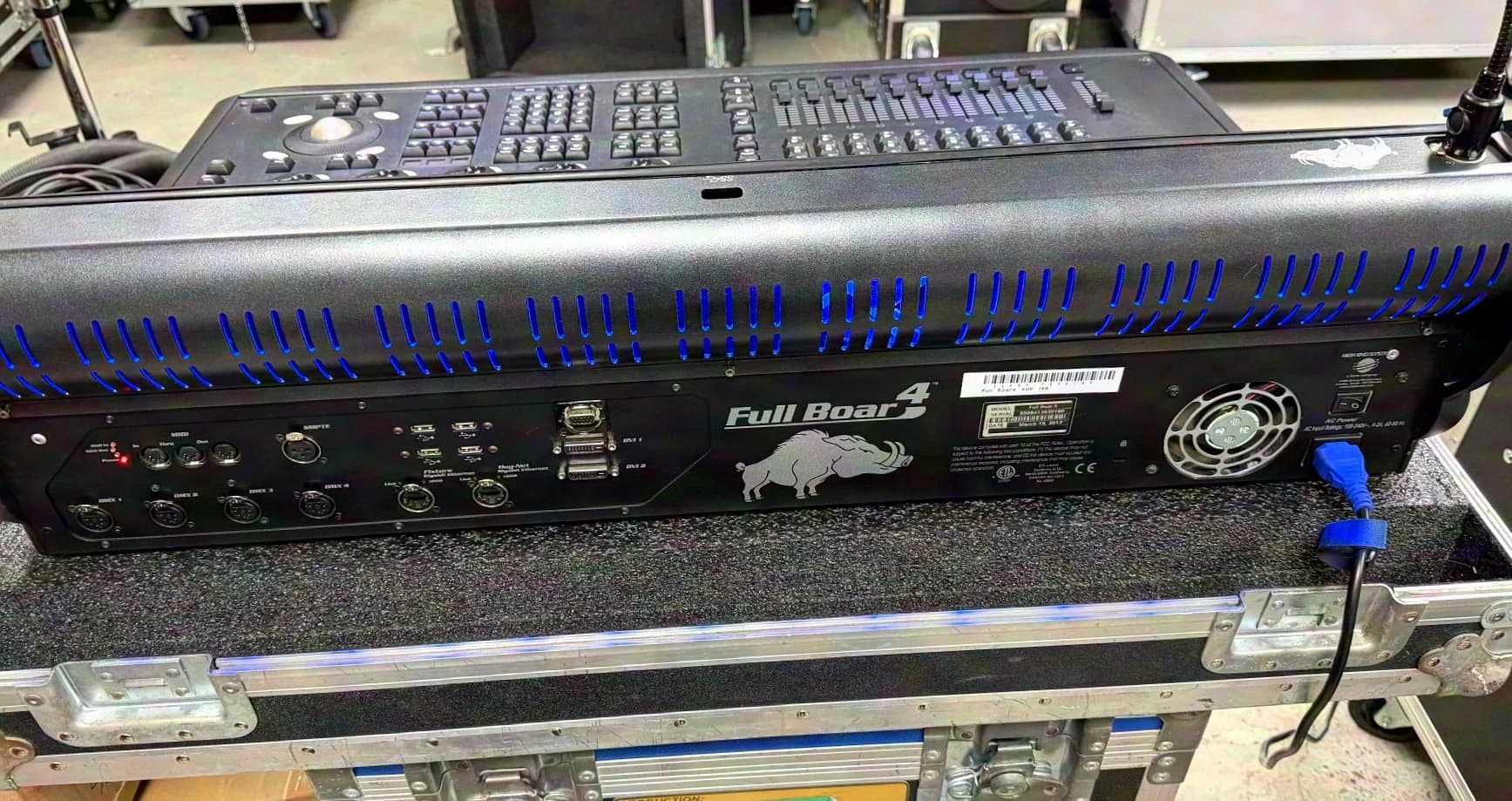 High End Systems HOG Full Boar 4 Special Hog 4 Edition, Wing