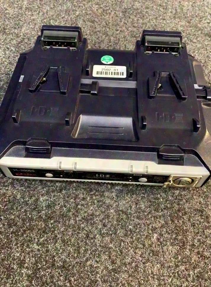 IDX VL-2000S chargeur simultané à 2 canaux pour batteries V-Mount