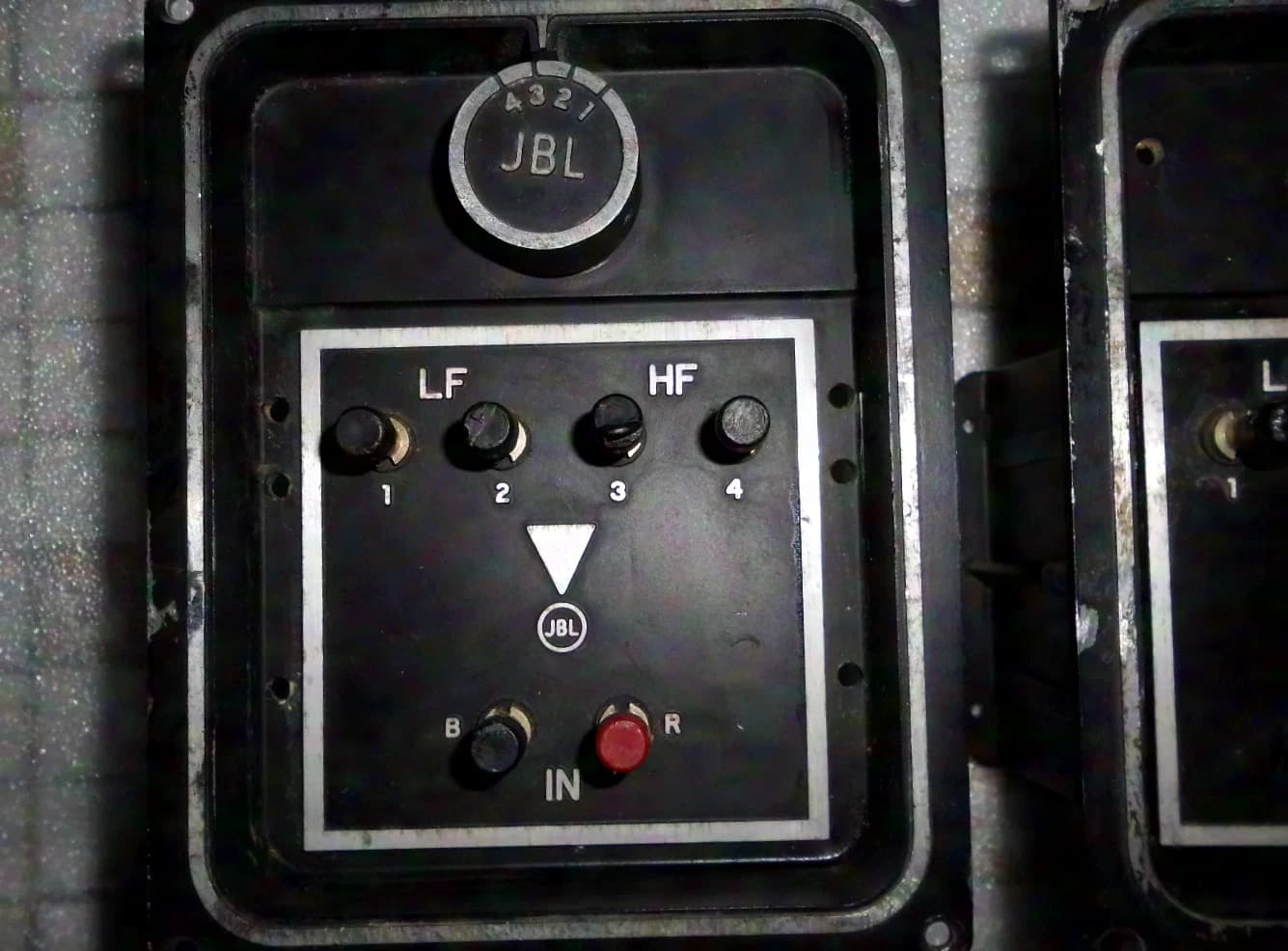 JBL 3182 Filtres passifs – 2 pièces 800 Hz - séparation