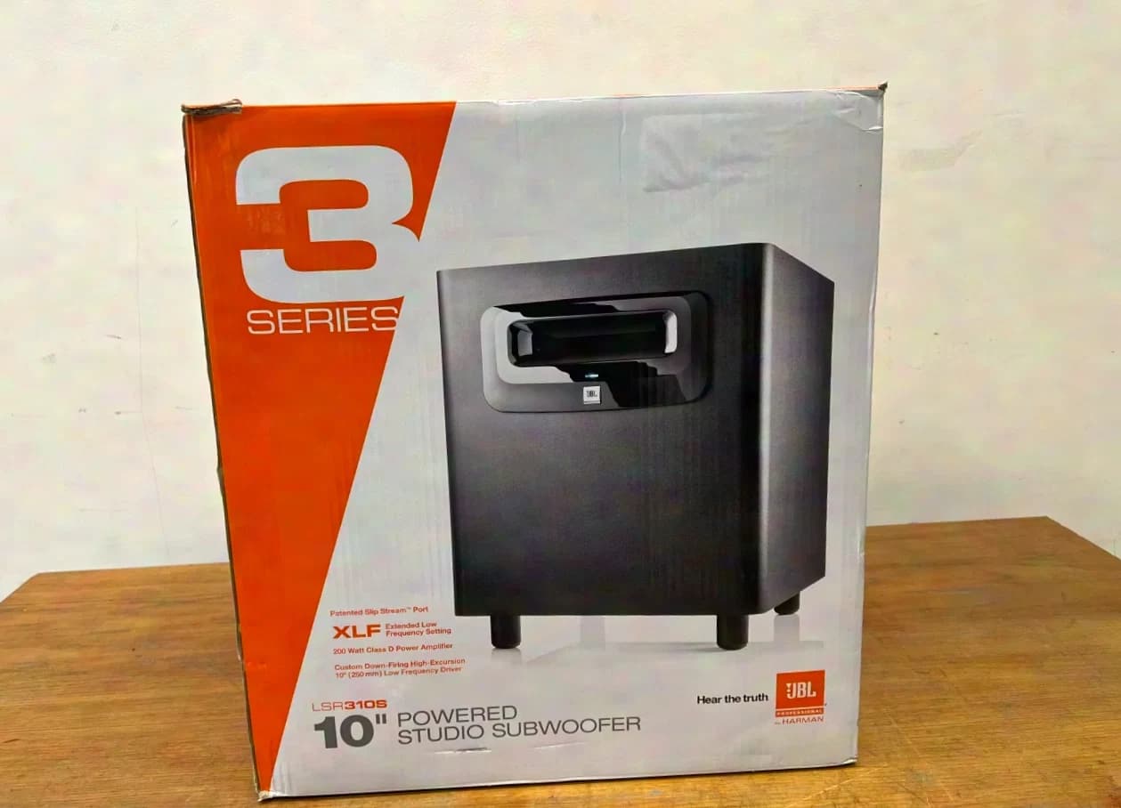 JBL LSR 310 S