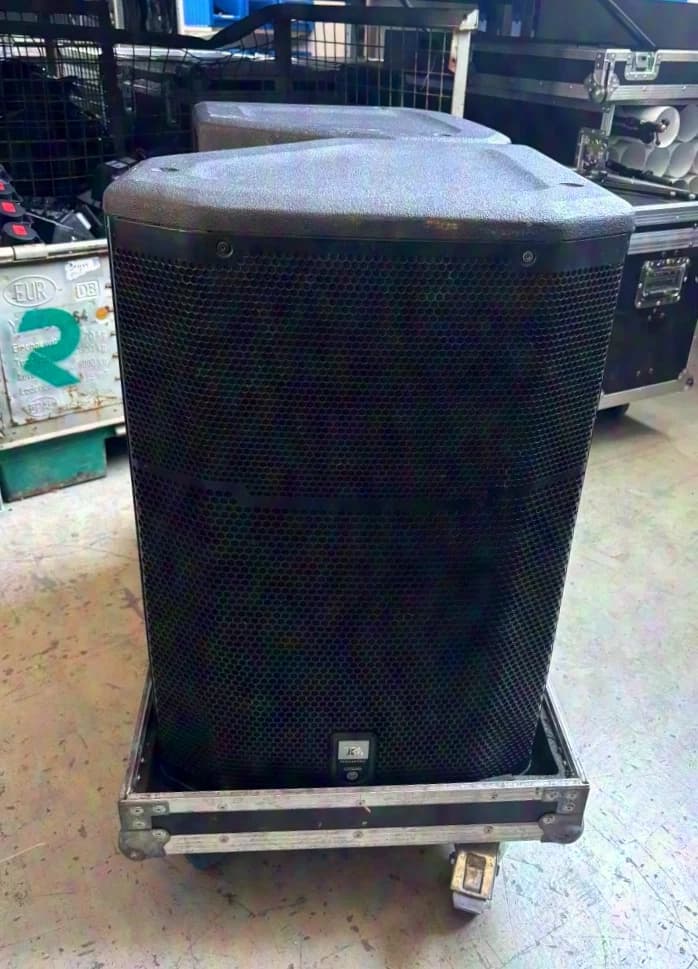 JBL PRX 615M enceinte active