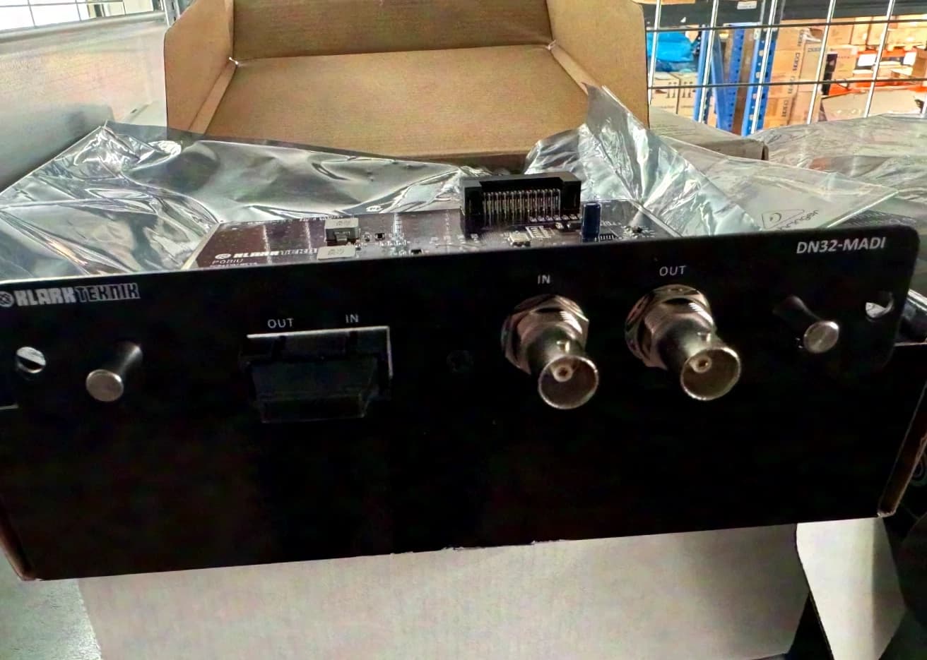 Klark Teknik DN32-Madi carte MADI NEUVE