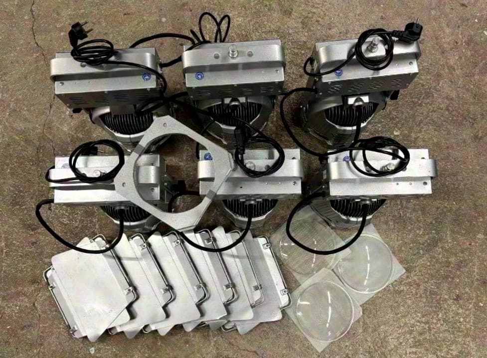 LCR Studio-PAR CDM 150 argent set de 6 pièces