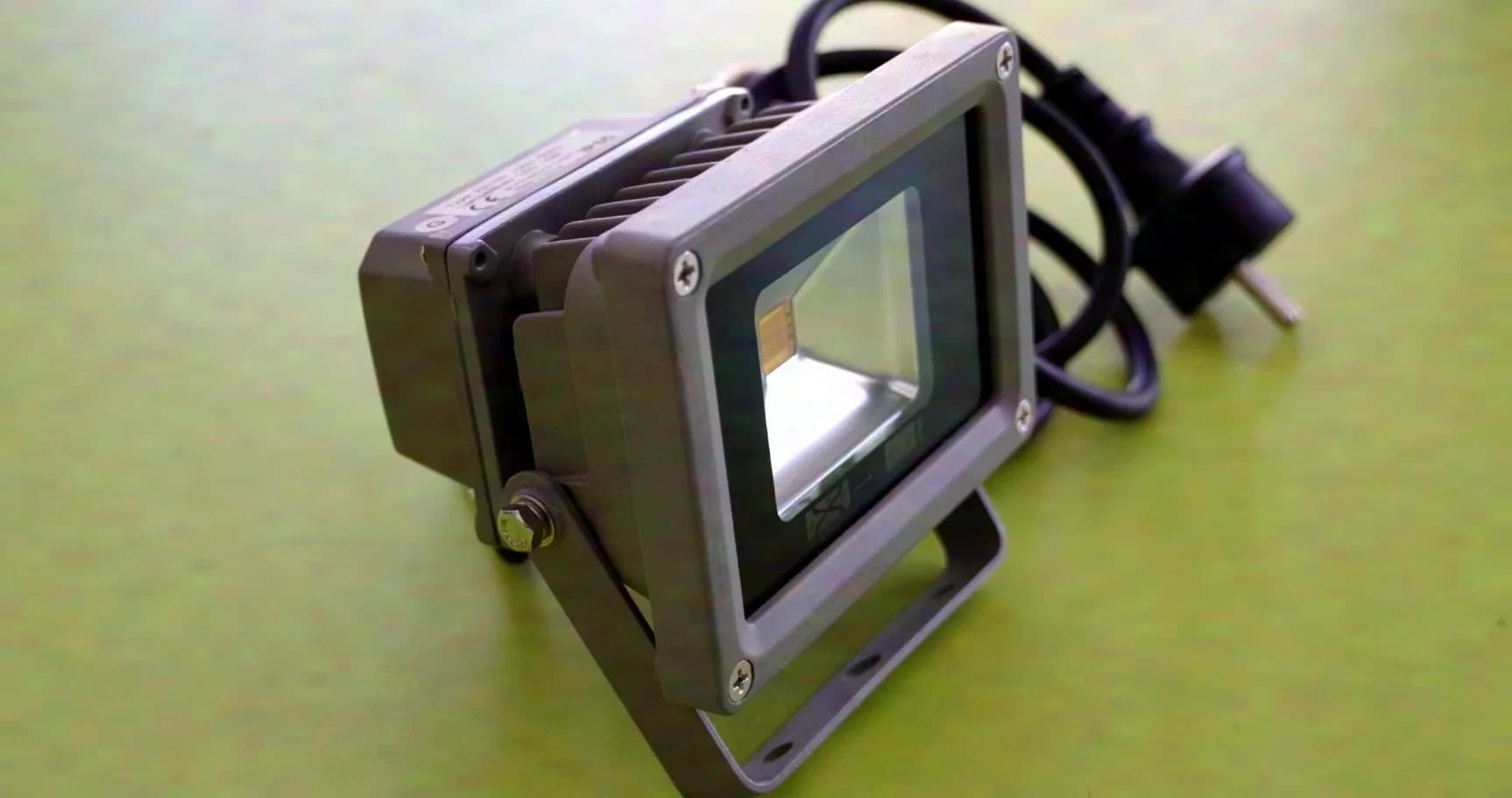 LED Outdoor Beam 10W WW