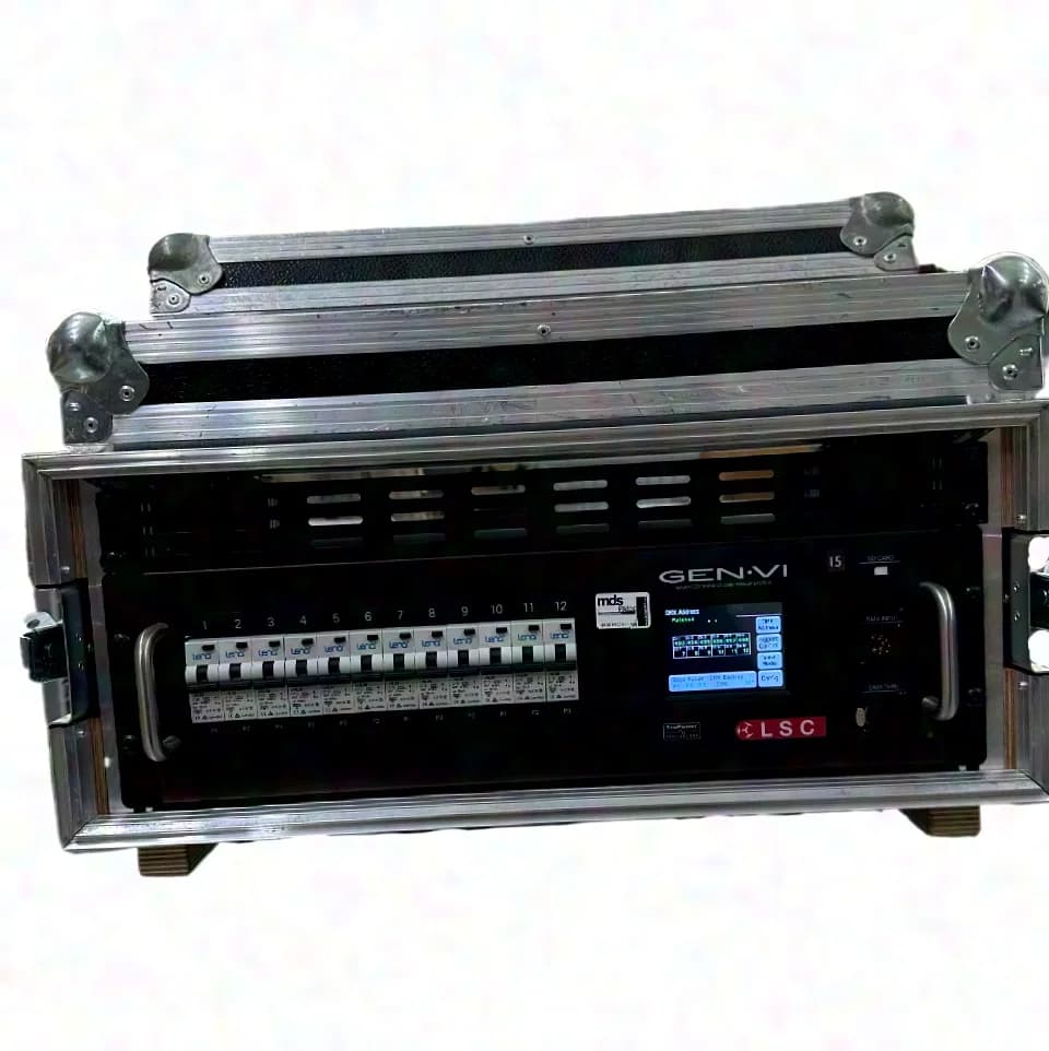 LSC GenVI 12x10A Dimmer/Switchpack -En très bon état !
