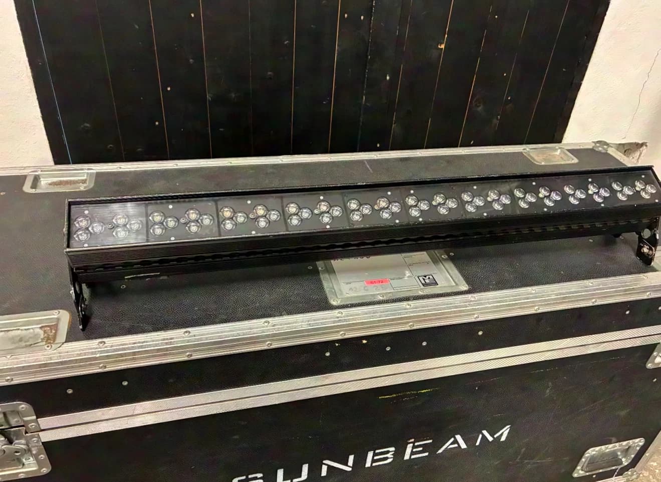 Laser Imagineering Sunbeam 100 RGB en set de 12