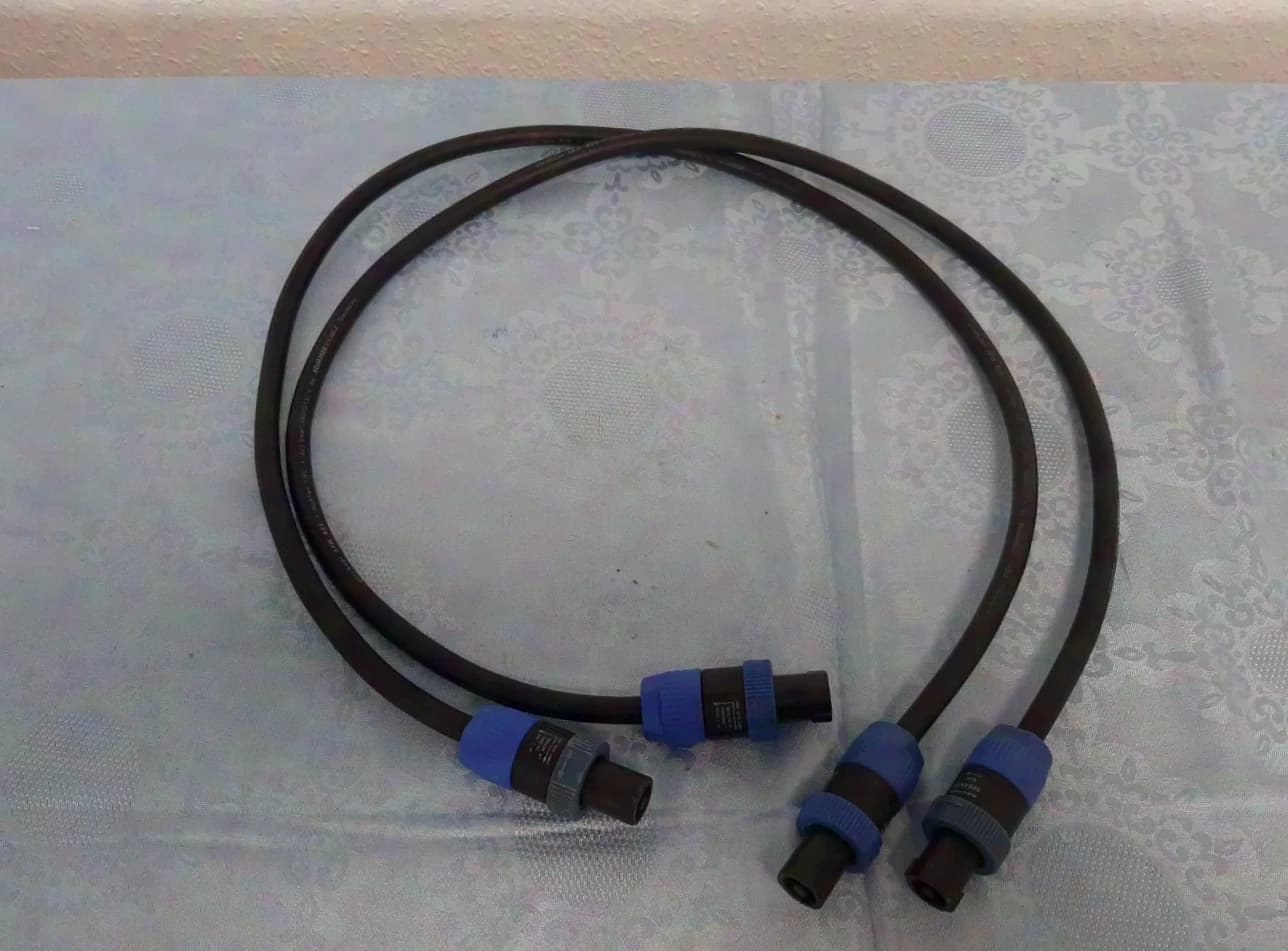 Câble d’enceinte 1m Neutrik métal 4x2,5qmm Sommer Cable
