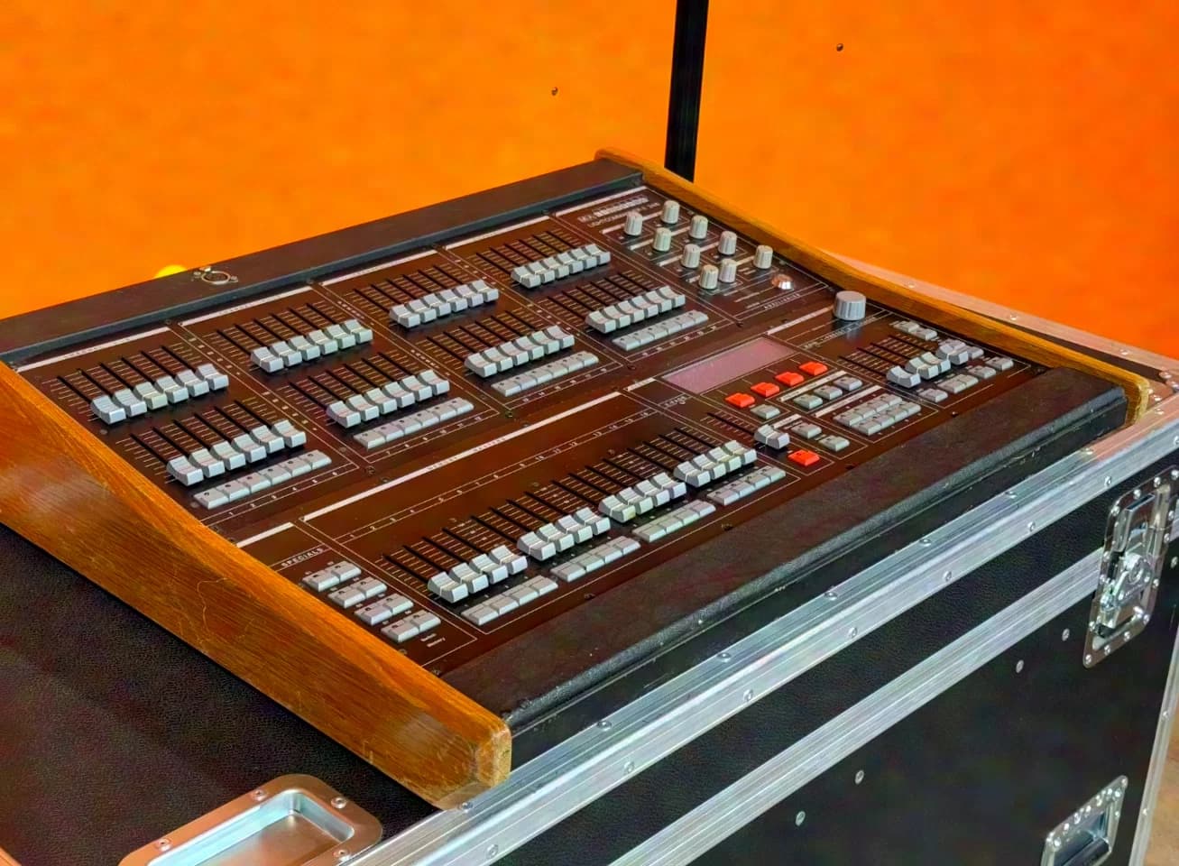 Console d’éclairage MA Lighting LIGHTCOMMANDER II 24/6
